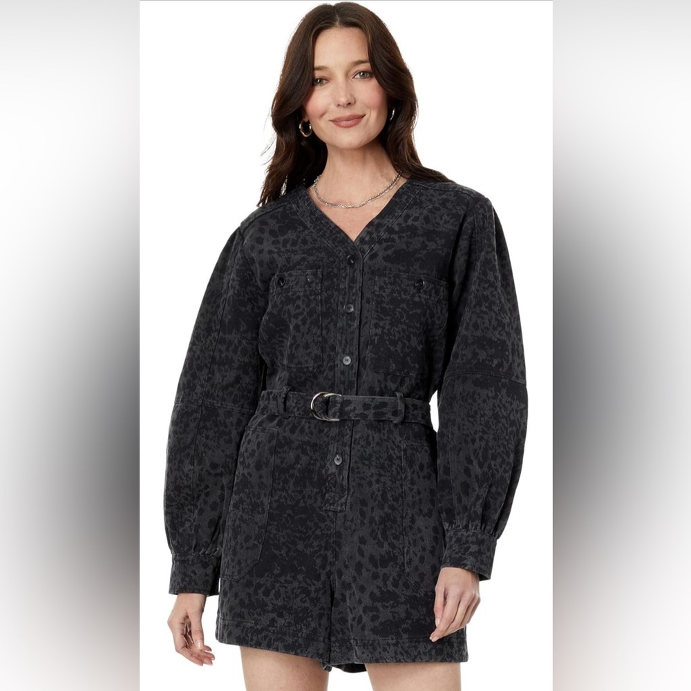 NWT En Saison Animal Print Belted Short Jumpsuit Romper Charcoal Size Large